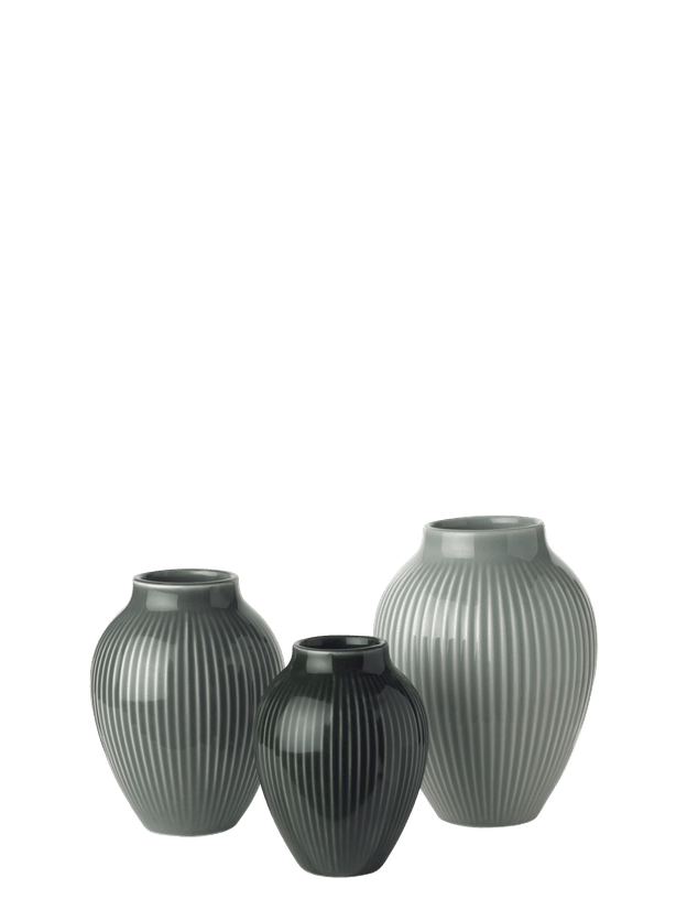 Set 3 mini vasi Knabstrup ondulati opachi – Verde nebbia, Verde celadon, Verde scuro