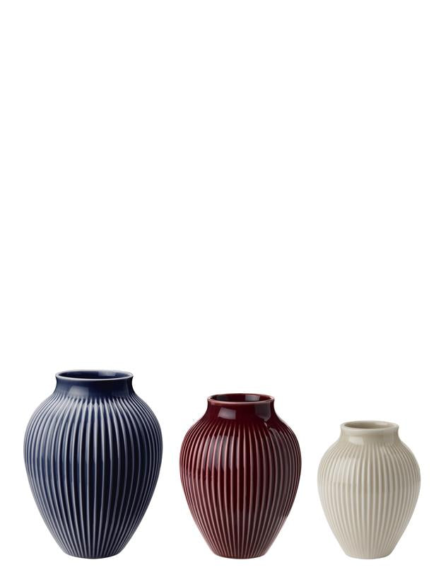 Set 3 mini vasi Knabstrup ondulati – Bacca, Sabbia, Blu scuro